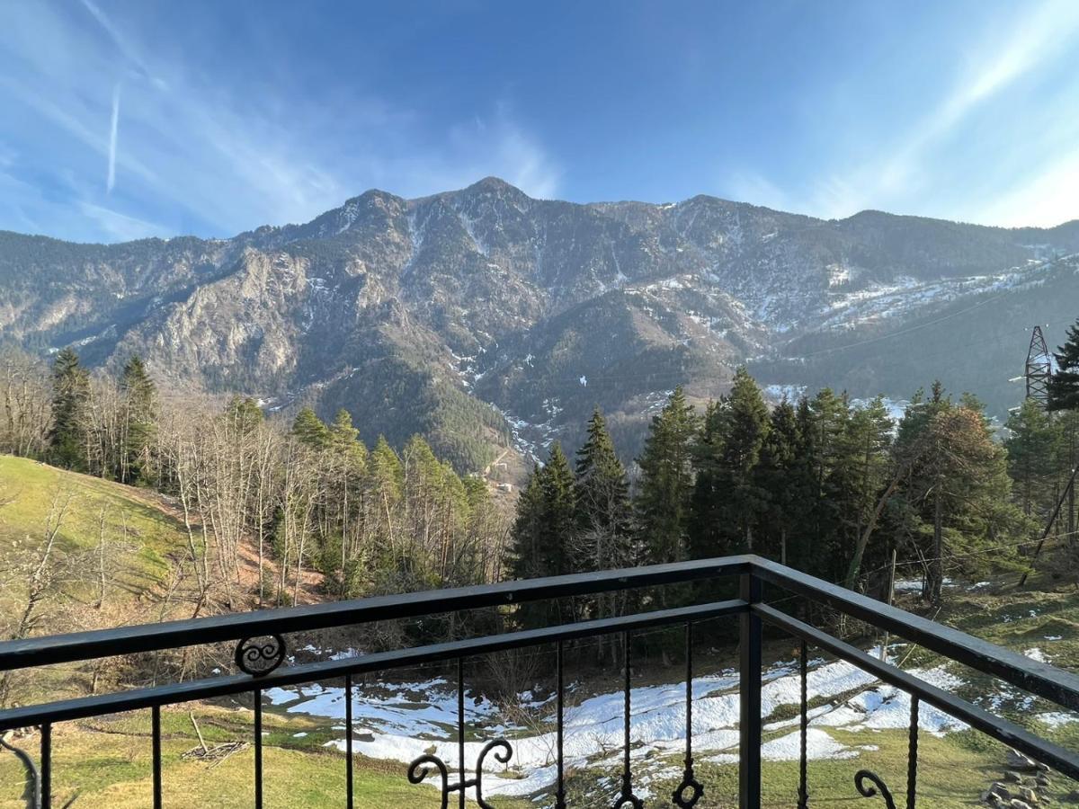 Hotel Khulo Lnn Bagian luar foto