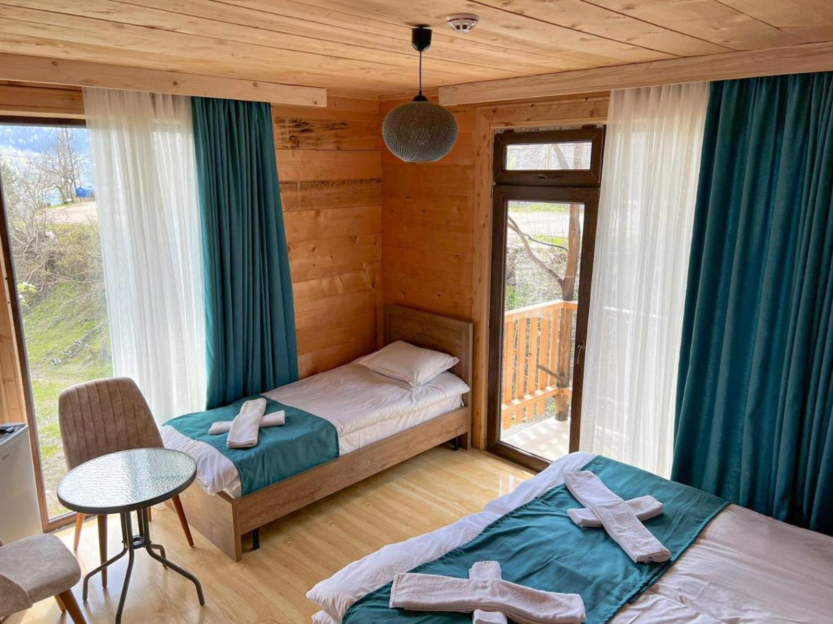 Hotel Khulo Lnn Bagian luar foto
