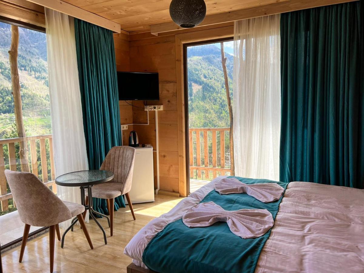 Hotel Khulo Lnn Bagian luar foto